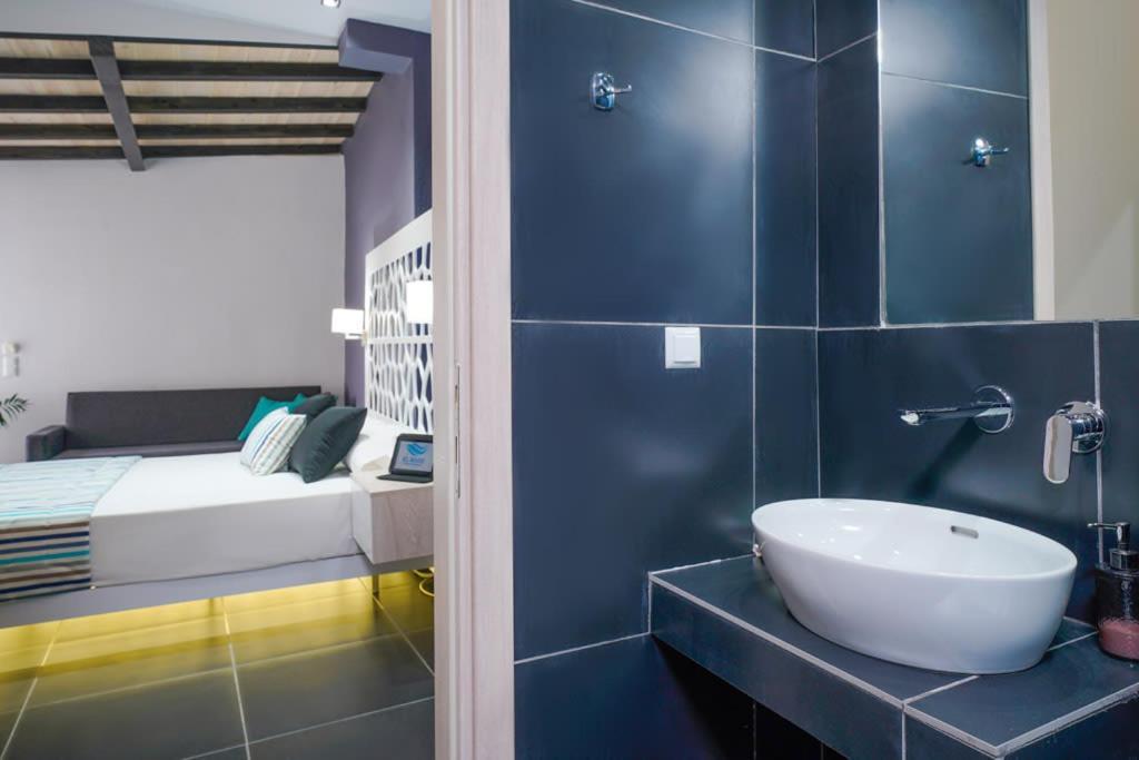 El Mare Seaside Retreats - Bespoke Luxury Getaways Villa Limenária Kültér fotó